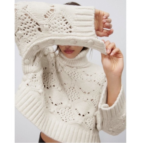 Zara NWT Cozy White Turtleneck Sweater with Side and Arm Buttons - Picture 5 of 16